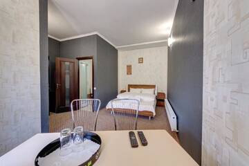 Улучшенный двухместный номер с 1 кроватью и видом на горы в Отеле Торба